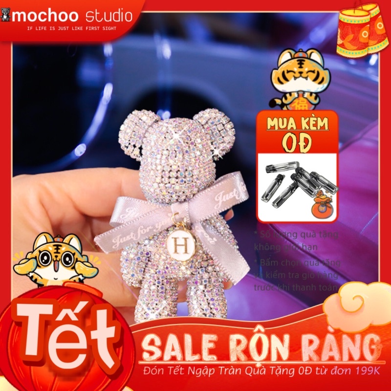 Cài Cửa Gió Oto Gấu Mochoo Studio Đính Đá Bản Siêu 🌟 Phụ Kiện Trang Trí Xe Hơi Cao Cấp