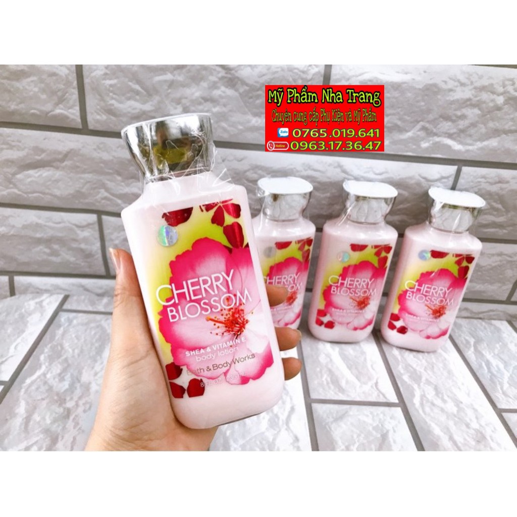 Sữa dưỡng thể Cherry Blossom - Bath & Body Works 236ml