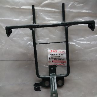 Gọng sắt đầu đèn Raider 2006