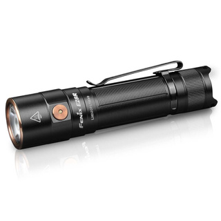 Đèn pin fenix e28r chiếu xa 200 mét