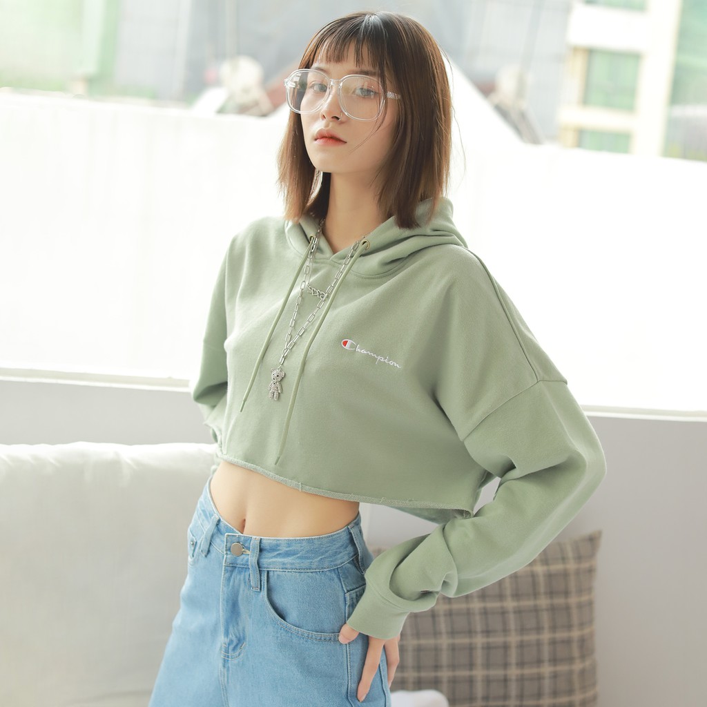 Áo Croptop Hoodie Nữ Thêu Chữ Champion Form Đẹp-Đường Thêu Tỉ Mỉ-Vải Nỉ Da Cá Thoải Mái-Màu Xanh Mint Nhạt Dễ Phối Đồ