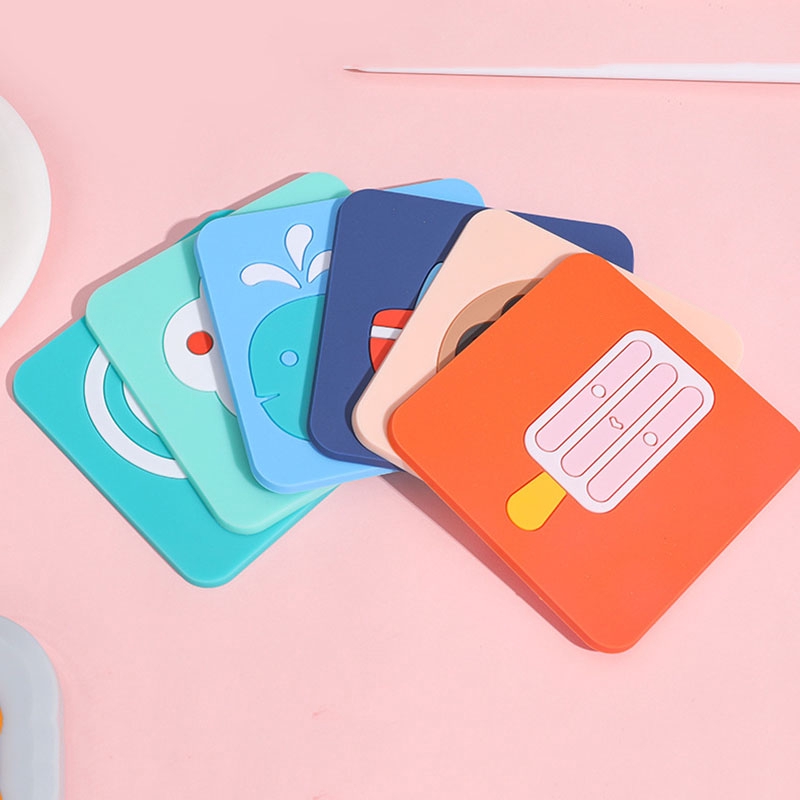 Tấm lót ly bằng silicon cách nhiệt chống trượt để bàn ăn tiện dụng
