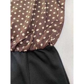 Đầm phi lụa chấm bi phối thun (Size S) - Thanh lý vnxk