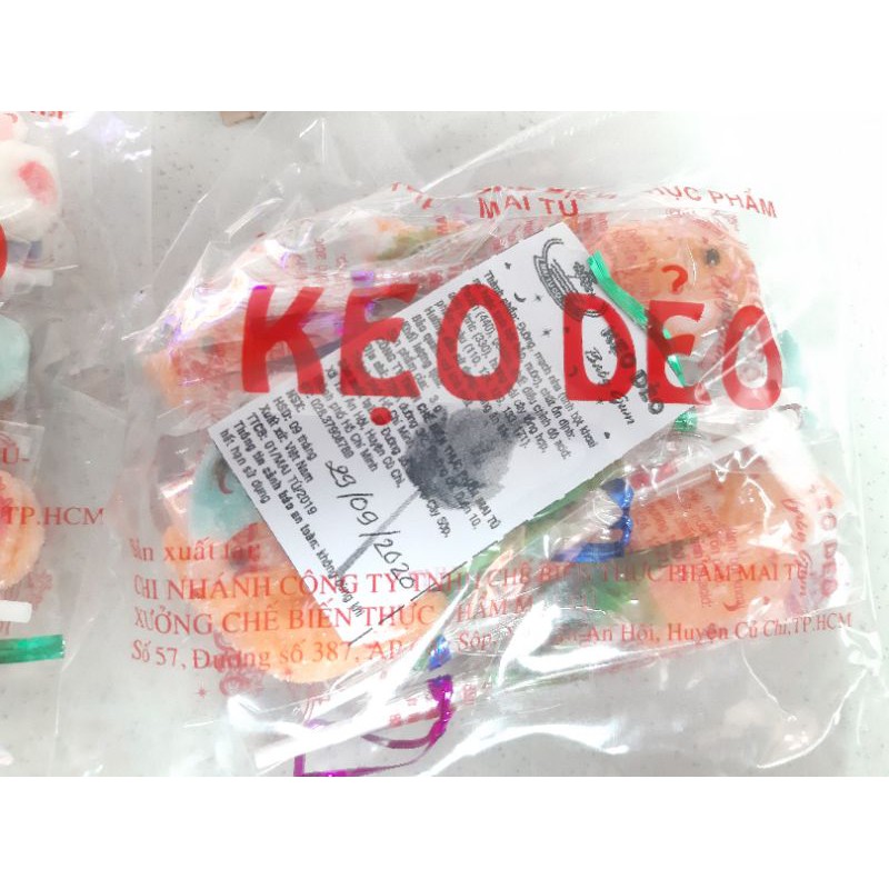 Kẹo dẻo que hình thú - tuổi thơ dữ dội