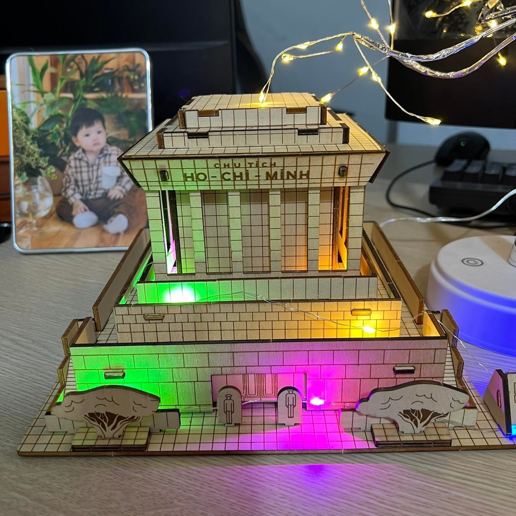 [Thanh lý ] Đồ chơi lắp ráp gỗ 3D Mô hình Lăng Chủ tịch Hồ Chí Minh Lăng Bác - Tặng kèm đèn LED