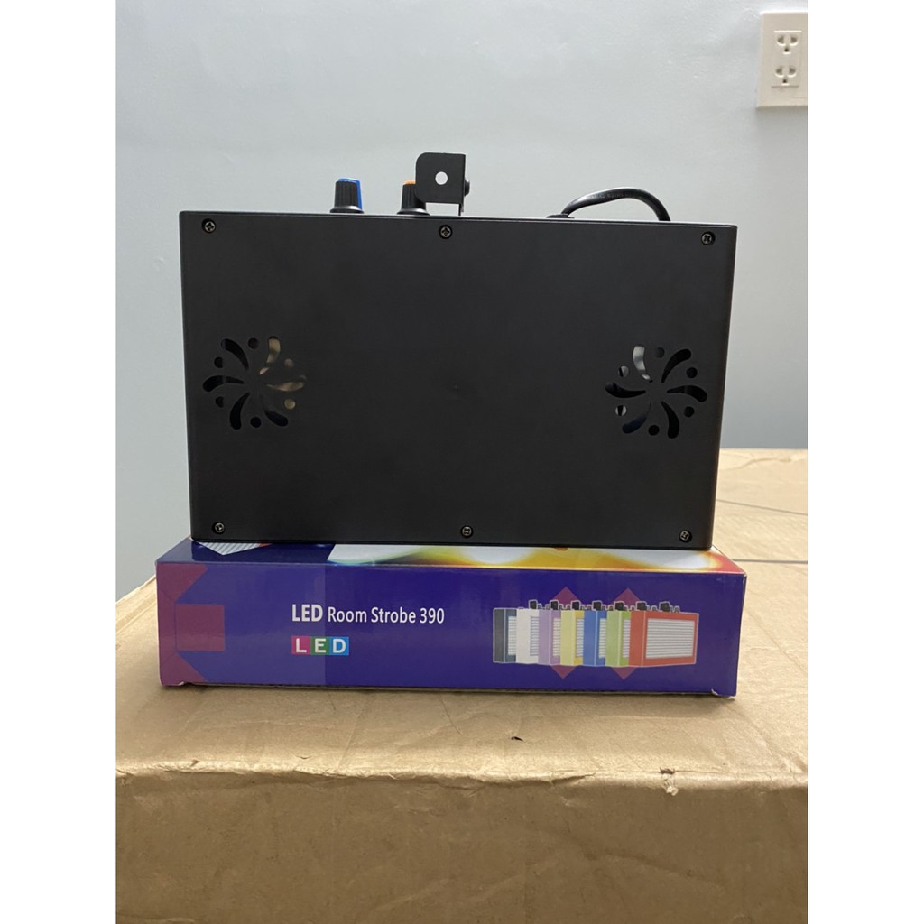 ĐÈN CHỚP LIGHT 390 BÓNG - DÙNG CHO SÂN KHẤU VŨ TRƯỜNG , QUÁN BAR .