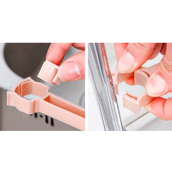 Kệ Treo Vòi Nước - Giá Treo Để Đồ Gác Bồn Rửa Chén Có Thanh Treo Khăn Tiện Dụng 7953