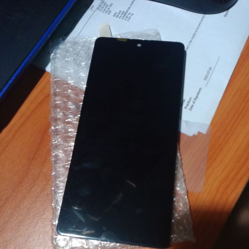 Màn hình Samsung galaxy S10 lite vật liệu OLED có hỗ trợ vân tay