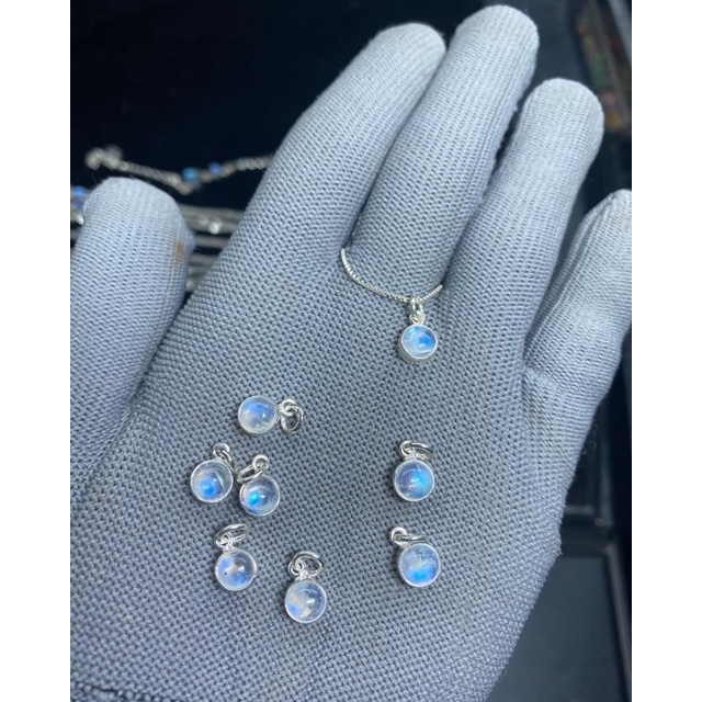 Dây chuyền bạc 950 mặt moonstone!