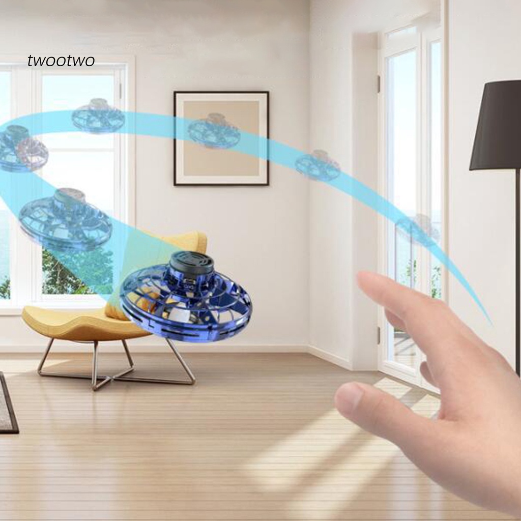 Đĩa bay ufo ma thuật siêu hót giao màu ngẫu nhiên