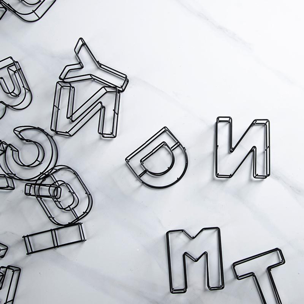 Bảng Kim Loại Chữ Cái Trang Trí Nội Thất