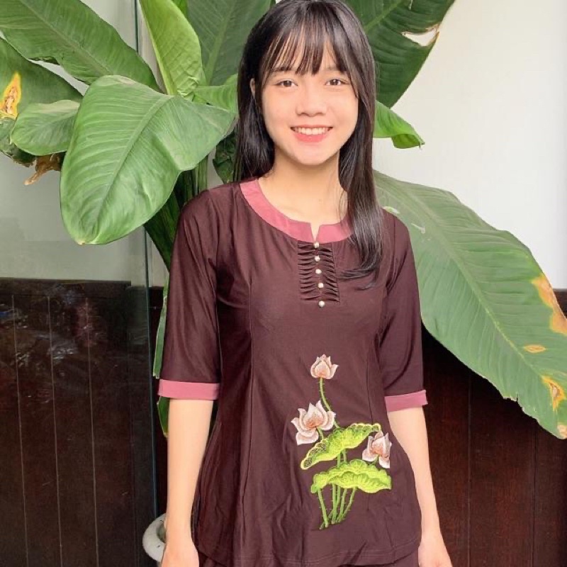 Thun phối thêu hoa sen