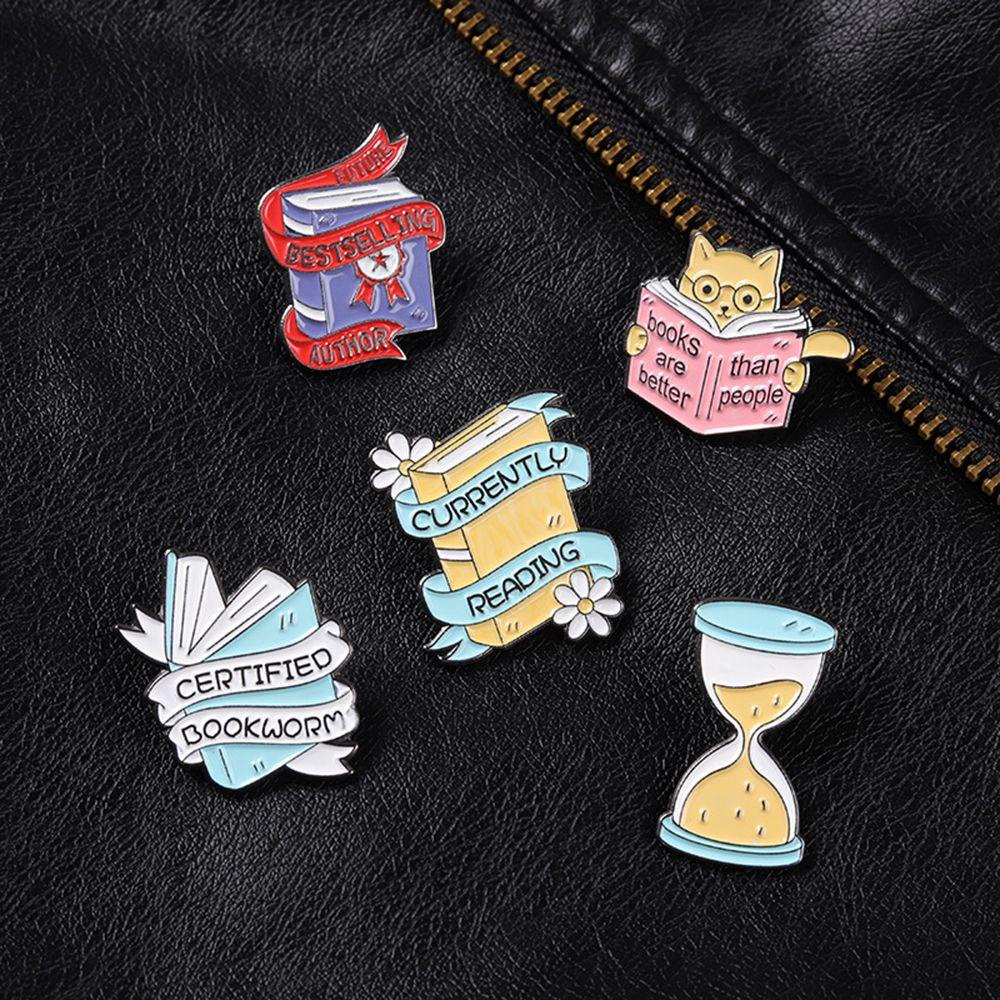 Trâm Cài Áo Hình Chữ Dialogue Độc Đáo Cá Tính