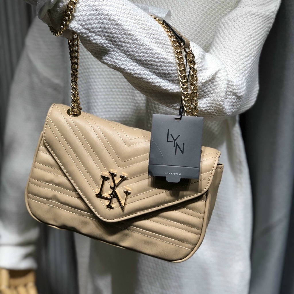Túi đeo chéo Lyn avory crossbody