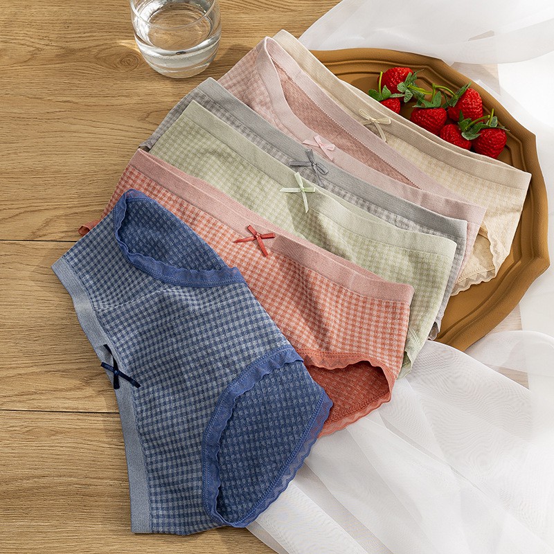 Quần Lót Cotton Caro phối ren nơ kháng khuẩn chất liệu co dãn, thấm hút mồ hôi - Wexuu Design QC03