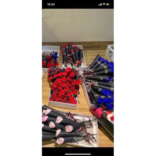 Hoa sáp bó 1 bông k tuyết siêu đáng yêu 😍