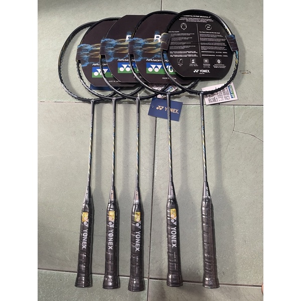 Vợt khung cacbon + túi + dây đan vợt