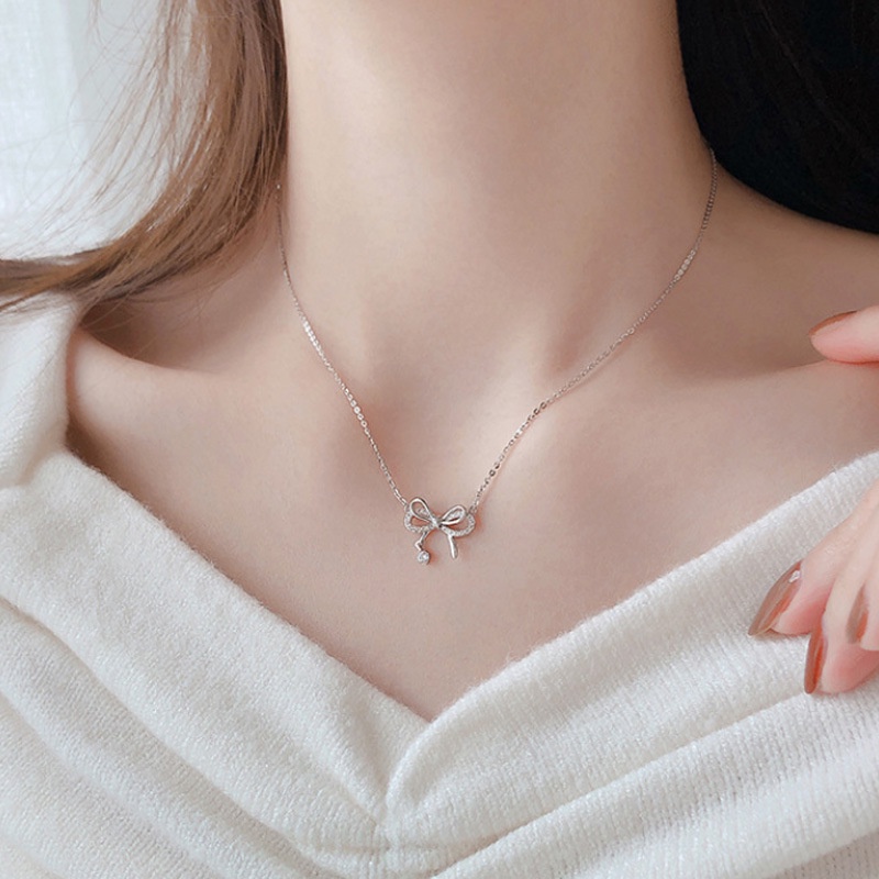 Vòng cổ Mặt Nơ Đính Đá Sang Trọng Cho Nữ