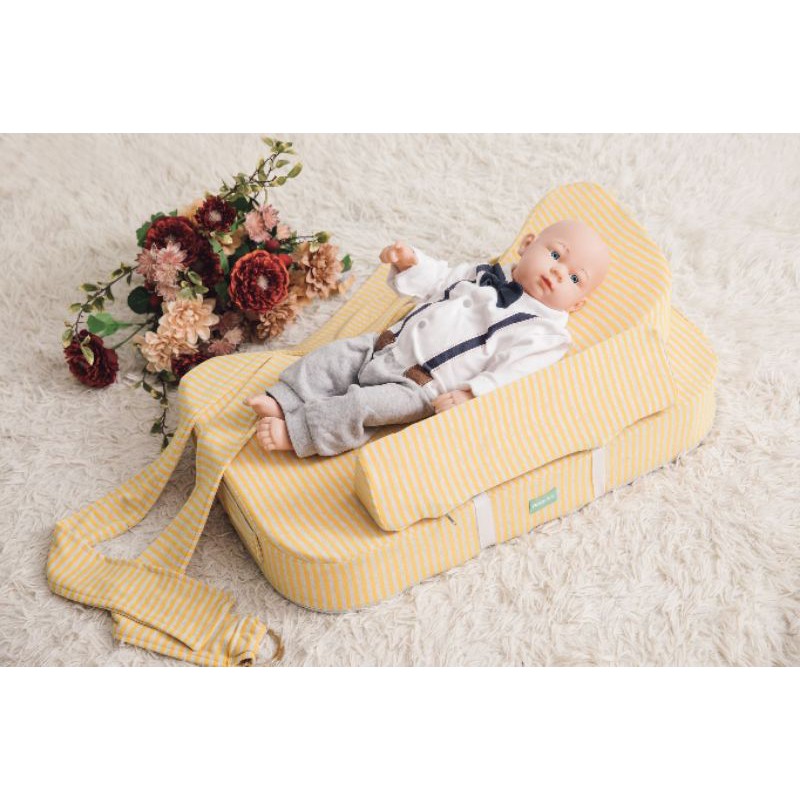 [HÀNG CHÍNH HÃNG] Gối chống trào ngược 15 độ Babylux - phiên bản cho bé nằm bú+ hỗ trợ bế bé ( mã BL10)