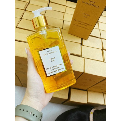 Sữa Tắm Chanel Coco Gel 400ml hương nước hoa 𝖁𝖎𝖈𝖙𝖔𝖗𝖎𝖆 &𝕭𝖆𝖙𝖍