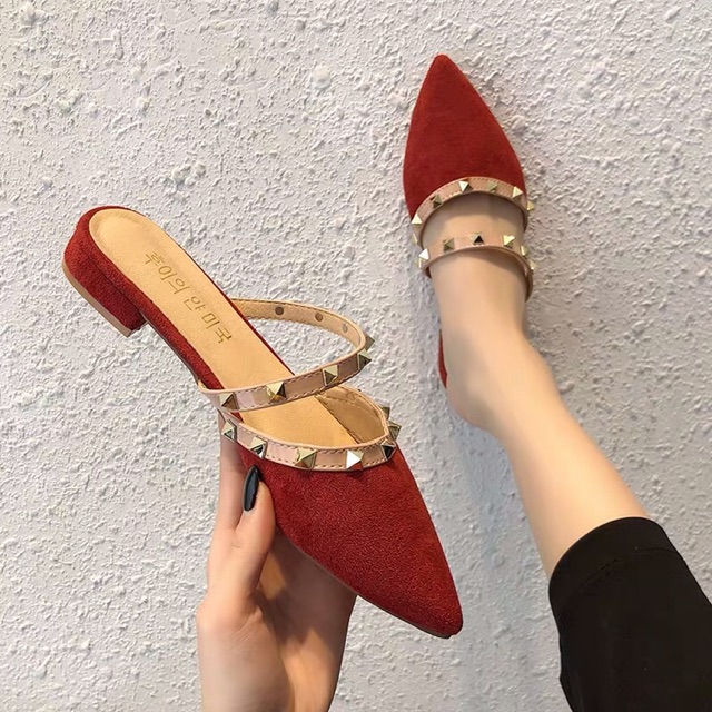 [ORDER] Sục nữ đế thấp đính đinh tán Valentino