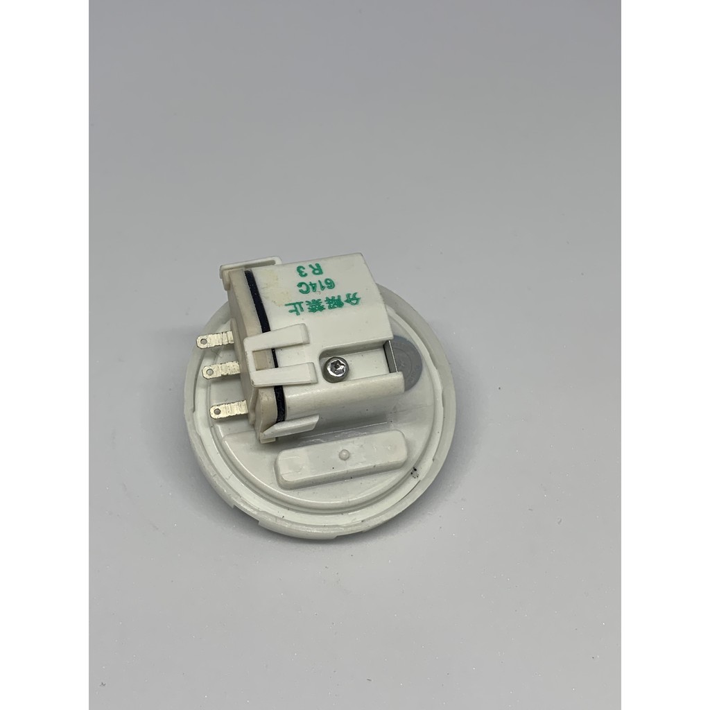 Van Áp Lực (Phao) Sáp