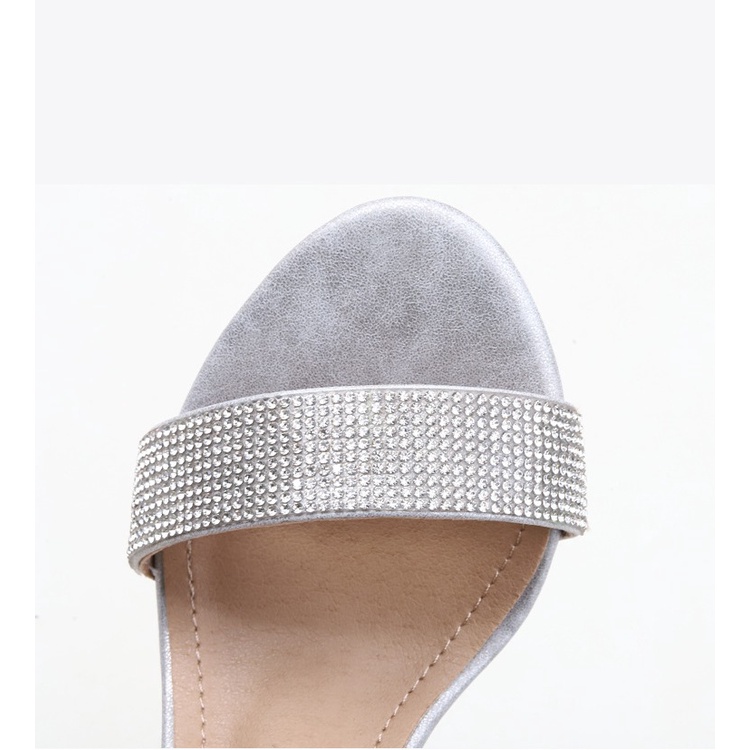 Sandal cao gót quai ngang phủ ánh kim, gót trụ vuông 8cm