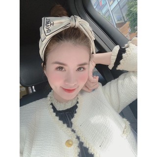 VÁY NHUNG BÈO CỔ CAO MÀU ĐEN