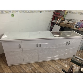 Tủ bếp có bồn rửa dán gạch ngang 204cm cao 80