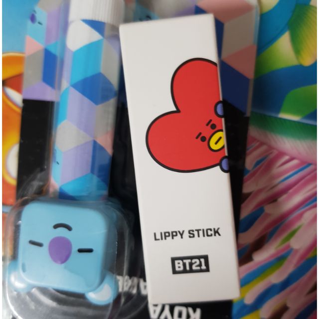 (Mua 1 tặng 1 băng dán) Son thỏi BT21 Lipstick chính hãng VT COSMETIC tặng kèm băng dán cá nhân BT21 xinh  xắn