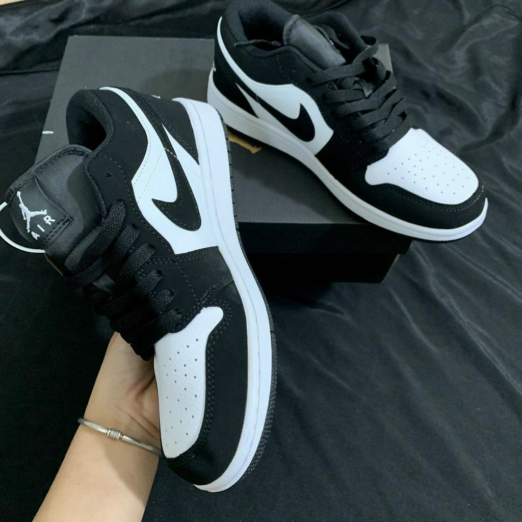 Giày Thể Thao Jordan 1 Cổ Thấp Màu Ghi Xám Nam Nữ