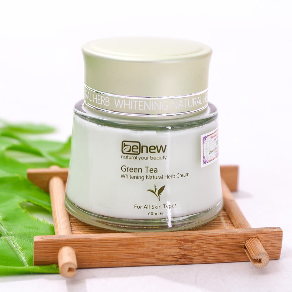 Combo 1 kem trà xanh 60g và 1 nước hoa hồng trà xanh 120ml GREEN TEA BENEW Hàn quốc xóa thâm mụn, loại bỏ dầu nhờn