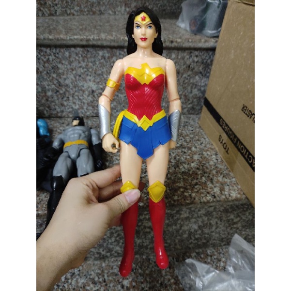 Mô hình Batman và anh hùng DC mẫu mới