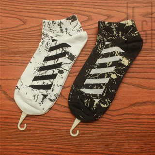 Tất vớ off white ngắn cổ tia điện