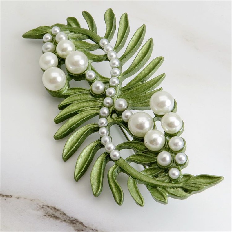 Ghim Cài Áo Hình Vòng Hoa Màu Tương Phản Đơn Giản Thời Trang Đường Phố Retro Cho Nam Và Nữ