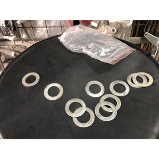 Long đền gắn óc bầu chảng ba cho anh em dọn xe honda 67- 72-Cd- CL
