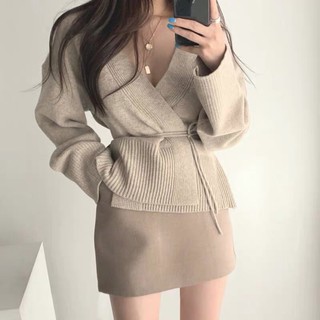 [ORDER] Set Áo len cổ V buộc eo+chân váy ngắn