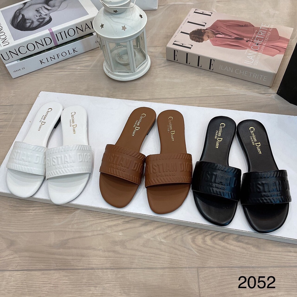Dép lê quai ngang chữ nổi DIOR dép nữ đẹp - RedDress