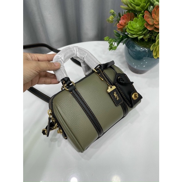 TÚI COACH TRỐNG RUBY CA116