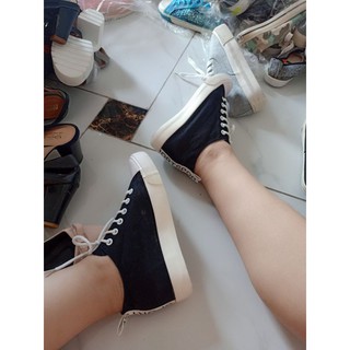 Giầy dép thanh lý giá rẻ