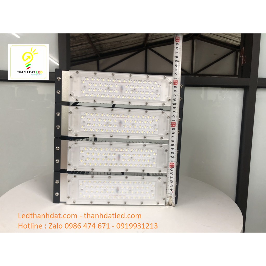 Đèn pha module sân thể thao 200w