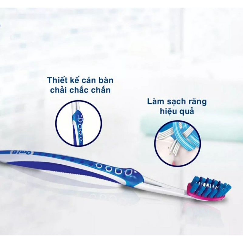 Vỉ 3 bàn chải đánh răng Oral-B trắng sáng 3D White ( mua 2 tặng 1)/ Bàn chải răng Oral-B Charcoal white