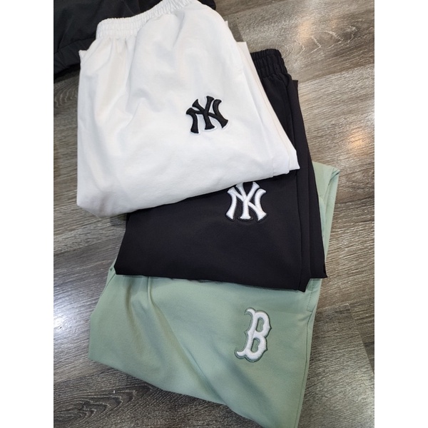 Bộ Gió MLB Nữ Mũ 3 Màu Xuất Dư