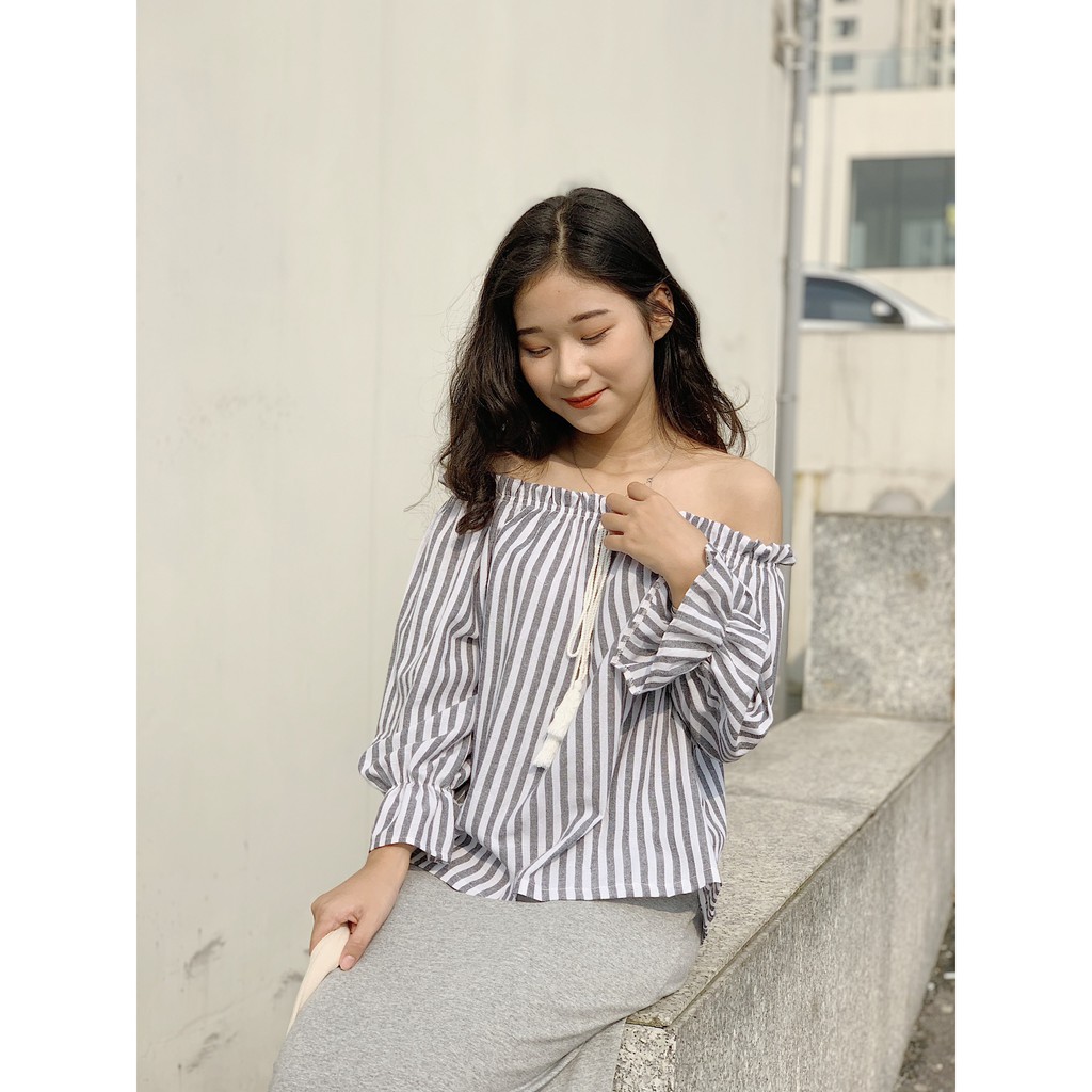 áo trễ vai đũi kẻ sọc to ngực dây nơ TKA200 LOLLIE STUDIO