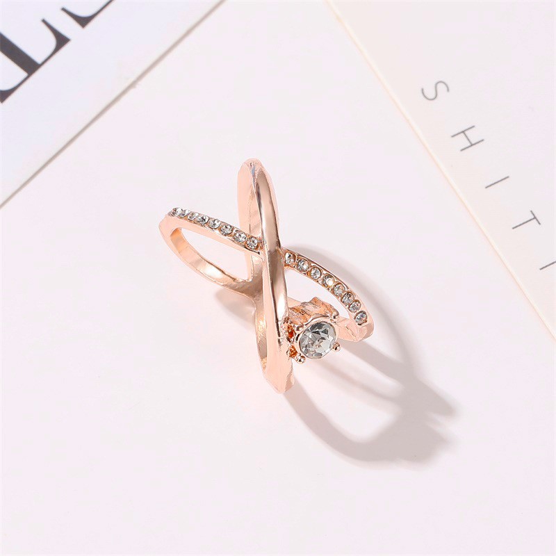 New Jewelry Simple Personality Cross Finger Ring Fashion Female Wild Diamond Ring Selling Direct