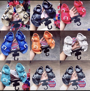 SANDAL NHỰA THÁI LAN