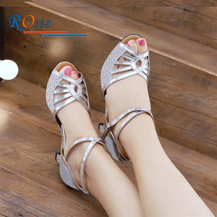 Giày sandal cao gót nữ 5 phân hàng hiệu rosata giày nhảy màu trắng ro338