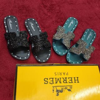 Dép HM đính full đá long lanh