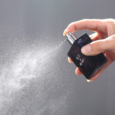 Nước Hoa Nam De Flower Of Story Giá Tốt, Hương Thơm Quyến Rũ Đàn Ông Đích Thực 50ML | BigBuy360 - bigbuy360.vn