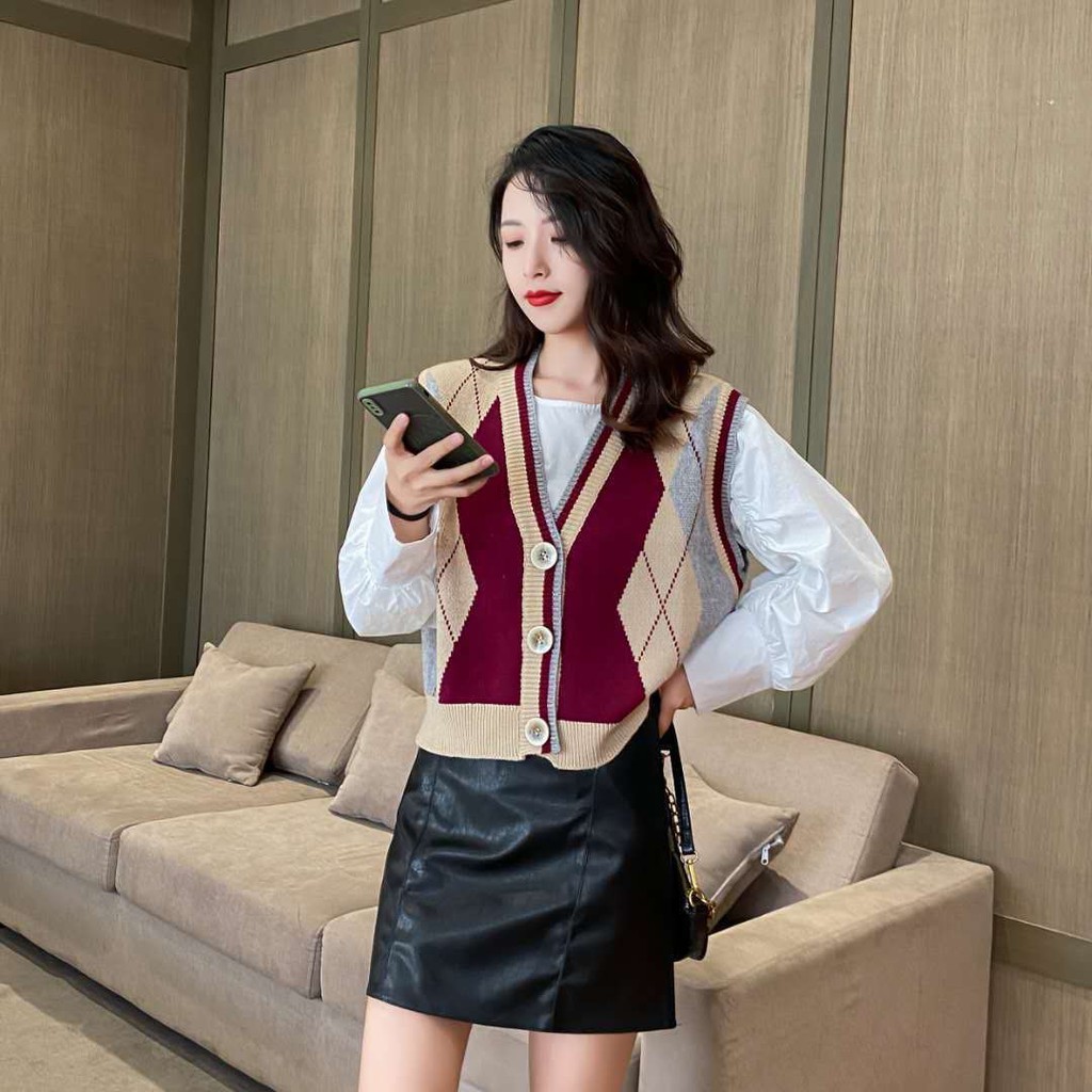 Áo Gile Len Quảng Châu, Áo Len Kiểu Dáng Cài Cúc Form Cực Đẹp Hàng Mới Về Siêu Hót Năm Nay